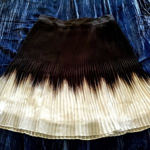 White House | Black Market Contrast Ombre Skirt